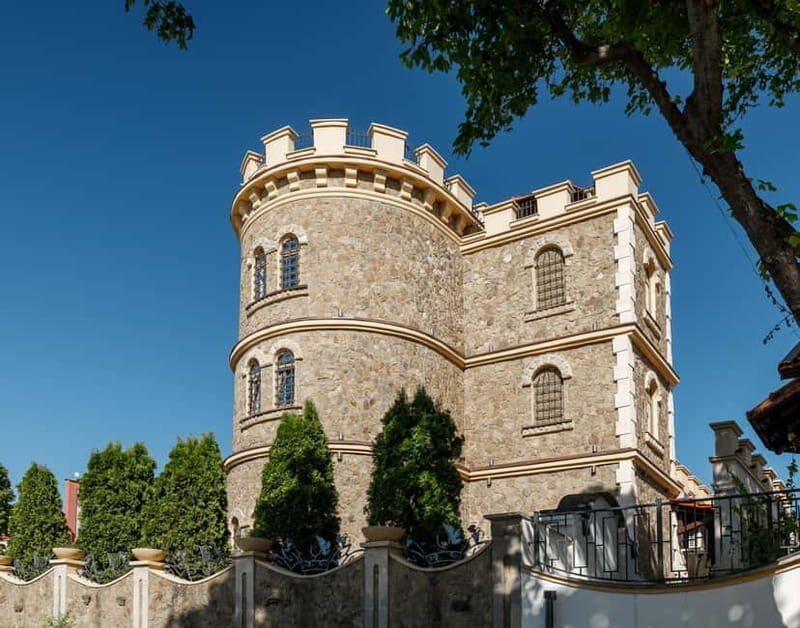 Chisinau: City Tour and Cojusna Winery with Tasting - Good To Know