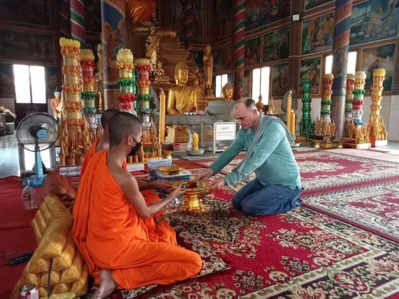 Chiso temple, Neang kmoa, and Taprum temple historical Tour - Good To Know
