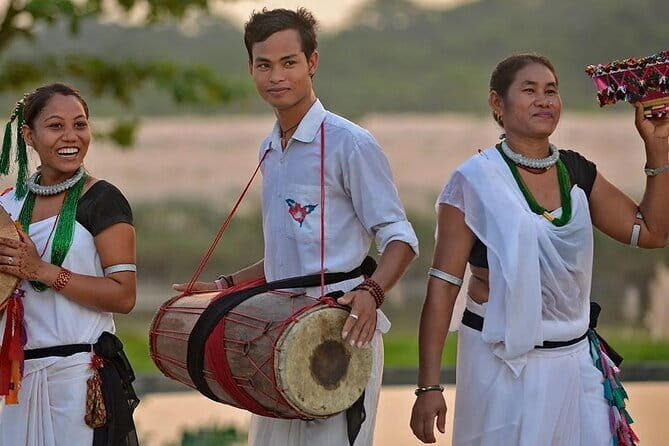 Chitwan Elegance: A 3-Day Luxury Wildlife Experience - Day 2: Full Day of Wildlife Encounters