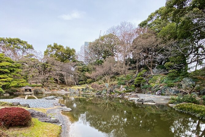 Chiyoda Imperial Palace Walking Tour - Cancellation Policy and Price