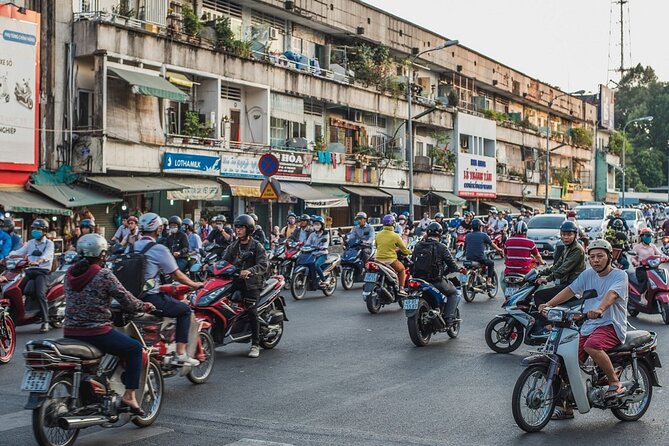 Cho Lon's Scents, Sights and Sounds - Important Details and Guidelines