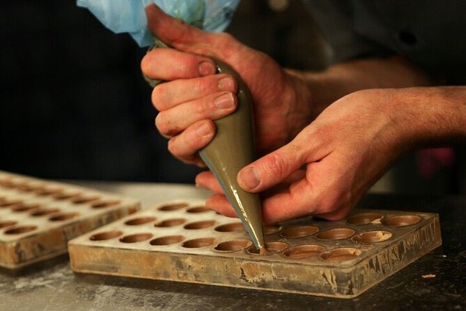 Chocolate and Beer Tour in Brussels - Inclusions and Experiences
