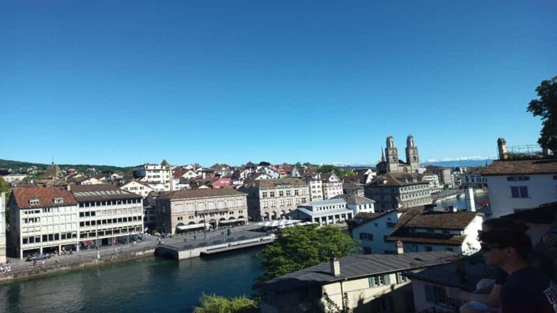 Chocolate, Art, and History walking tour of Zurich - The Itinerary: What to Expect