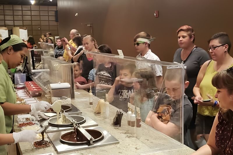 Chocolate Kingdom Ticket and Tour in Orlando - The Chocolate Museum and its river