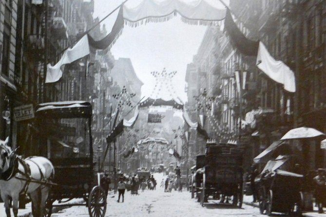 Chocolate Tasting and West / East Village Walking Tour - An In-Depth Look at the Tour Experience