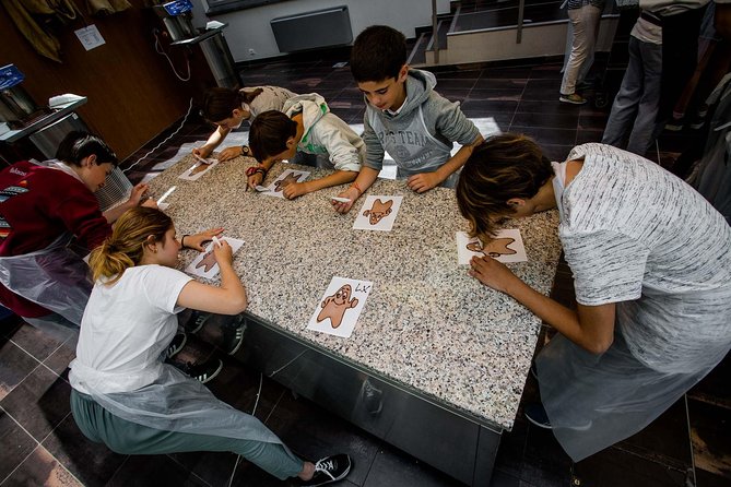 Chocolate Workshop at Choco-Story Brugge - Common Questions