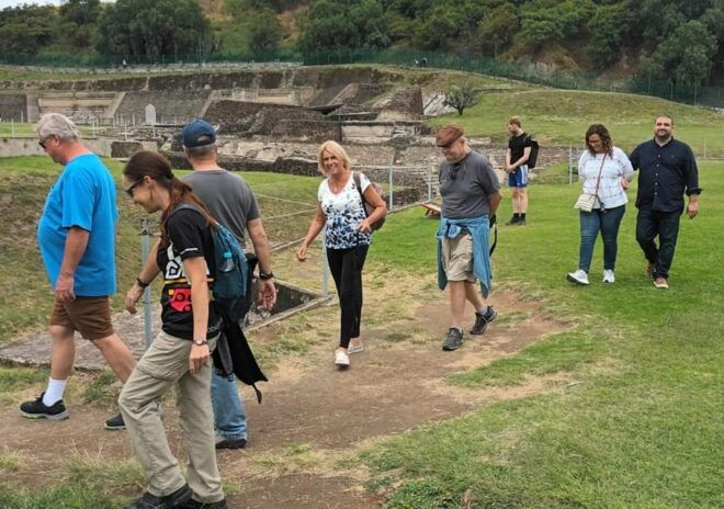 Cholula: Walking Tour With an Archaeologist - Examining Ancient Ruins