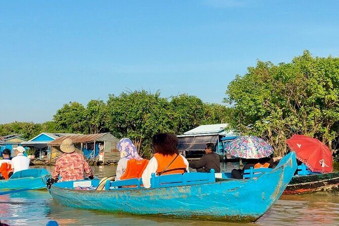 Chong Kneas Floating Village Rowing Boat Tour on Tonlé Sap Lake - The Scenic Countryside Drive