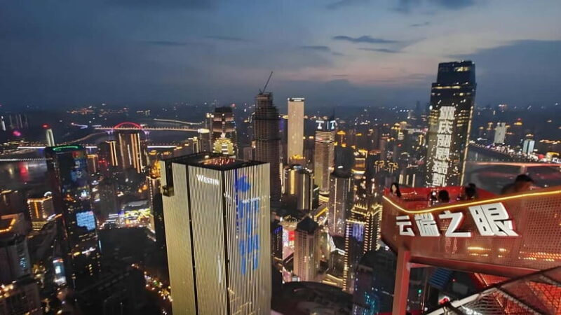 Chongqing: 520m-high Eye Skyview Deck Ticket for Adult - What We Love About the Experience