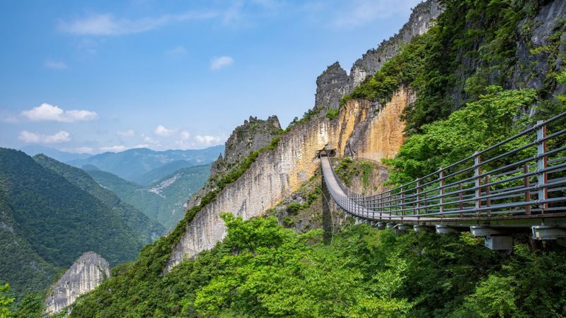 Chongqing 816 Nuclear Plant & Wuling Mountain Grand Canyon Full-Day Small Group Tour - Key points to know