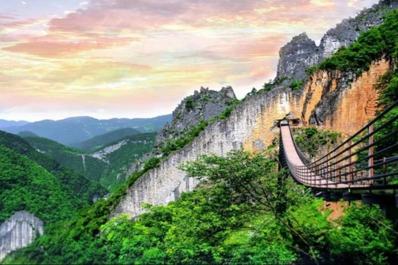 Chongqing 816 Project & Wuling Mountain Grand Canyon One-Day Tour - Key points before you book