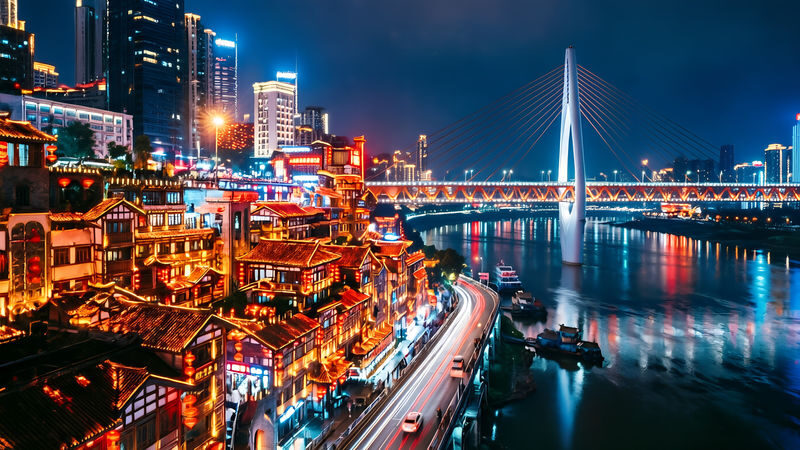 Chongqing 8D Magic City Night View Sightseeing Tour - What makes this night route worth considering
