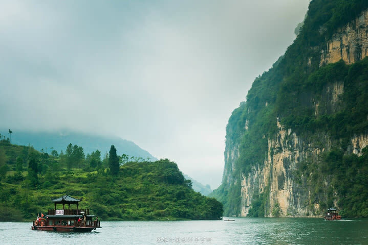 Chongqing 8D Magic City & Wulong 5-Day Discovery with Sichuan Opera - A side trip to Jiuli City