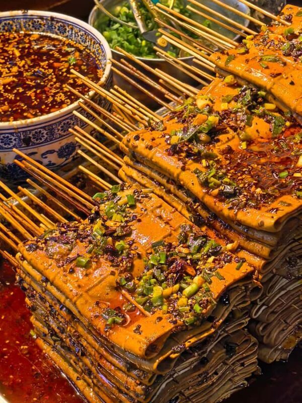 Chongqing: Ancient Town, Monorail, Park and Art Private Tour - Exploring the Ancient Town