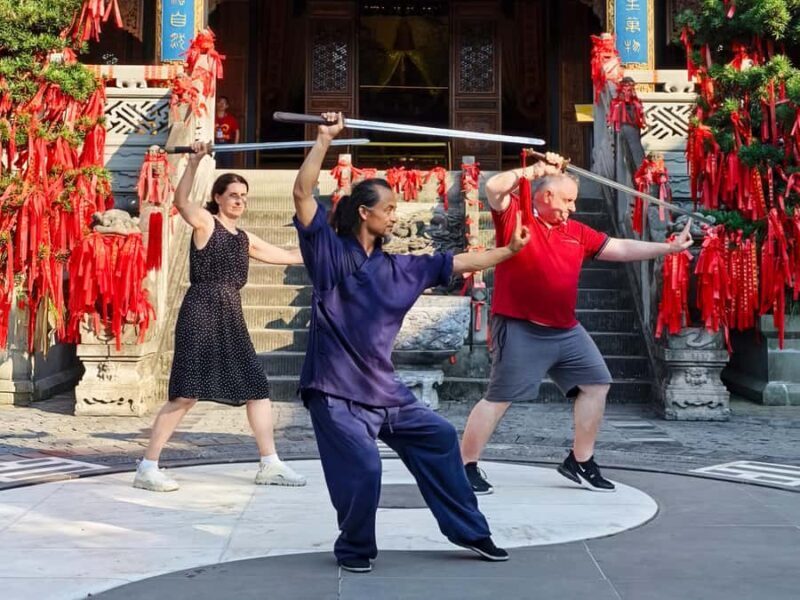Chongqing: Baduanjin Qigong Experience in a Serene Temple - A Calm Introduction to Baduanjin in Chongqing