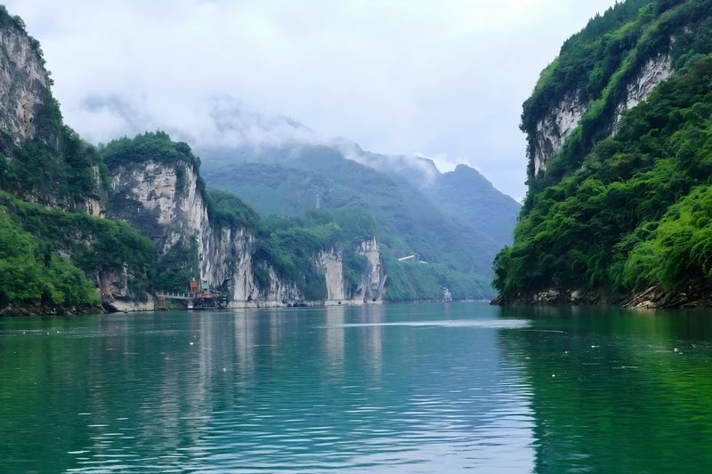 Chongqing Chiyou Jiulicheng & Wujiang Gallery Day Tour - Is the $40.35 starting price good value?