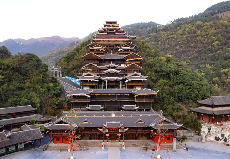 Chongqing Chiyou Jiulicheng & Wujiang Gallery Day Tour - Transport, pace, and the lunch break