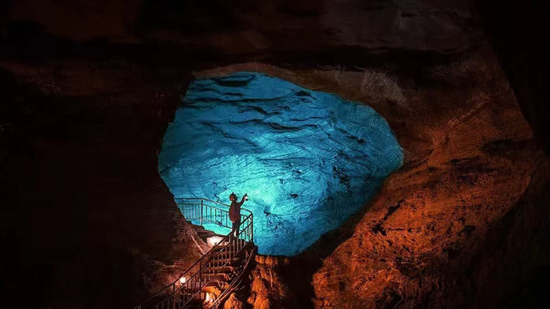 Chongqing Earths Core Adventure: Polar Rafting Cave Exploration Experience - From Chongqing station to the cave