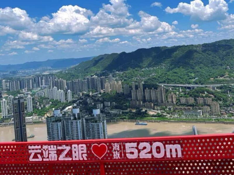 Chongqing Face-Changing Show & Eye of the Clouds - A Deep Dive into the Experience