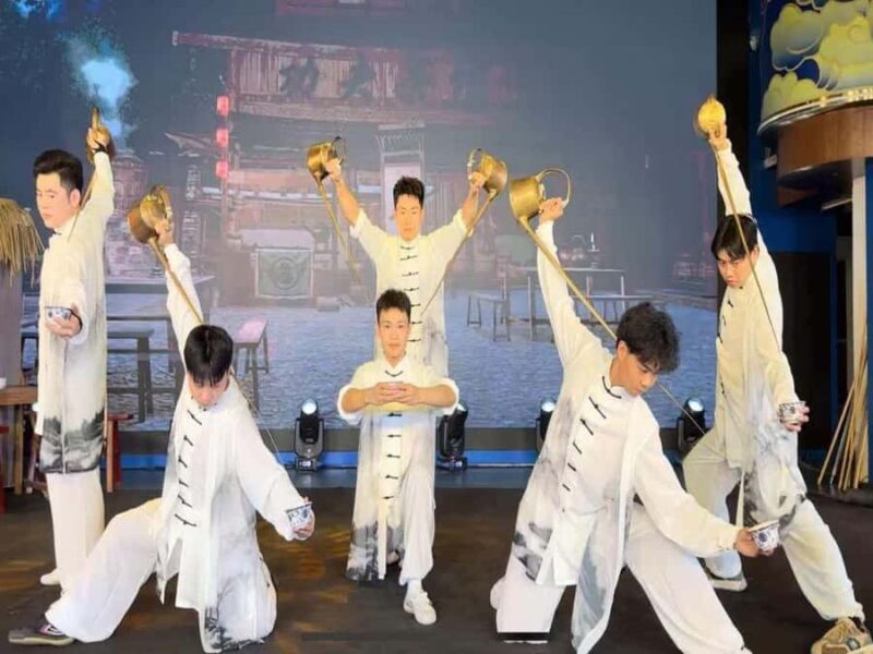 Chongqing: Face-Changing & Tea Art Show with Cultural Craft - An Introduction to Iconic Chinese Performing Arts