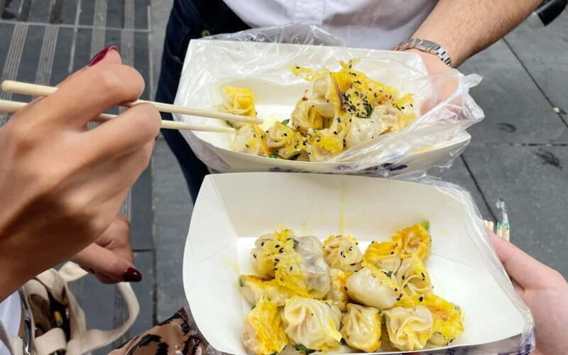 Chongqing: Food Tour with Old Town and Magical Night Views - What’s Included & Not