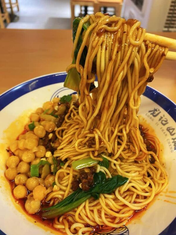 Chongqing: Hidden Gems Evening Food Tour with Locals - Why This Tour Offers Great Value