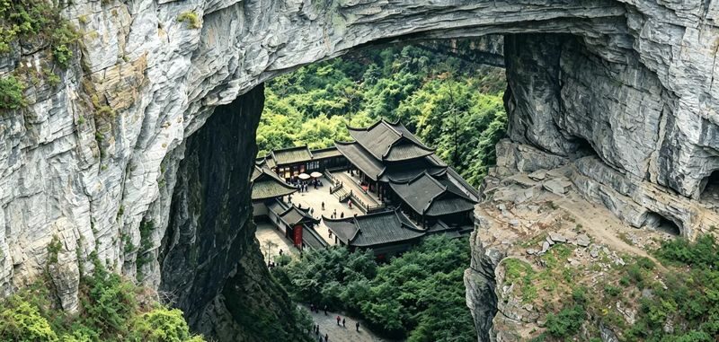 Chongqing Karst 2-Day Tour + Three Natural Bridges + Fairy Mountain + Furong Cave - Five Wulong highlights in two days