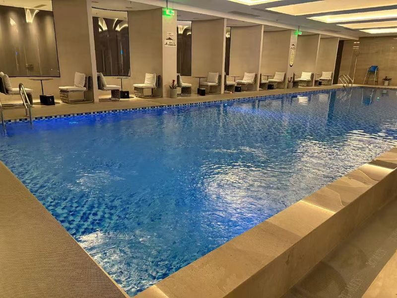 Chongqing Lanyue Hot Spring Ticket - Pools, saunas, and space for children