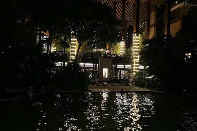 Chongqing Luxury Hot Spring and Massage Luxury Meal Private Tour - Why This Tour is Worth It