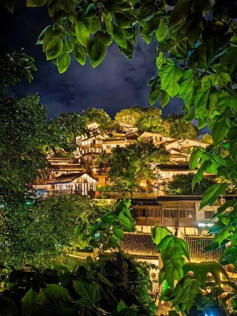 Chongqing: Magic Night View and Secret Viewing Spots Tour - Authentic Experiences from Reviews