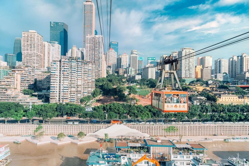Chongqing Magical 8D City Full-Day Exploration Tour - Bai Mansion and Zhazidong bring a sobering history