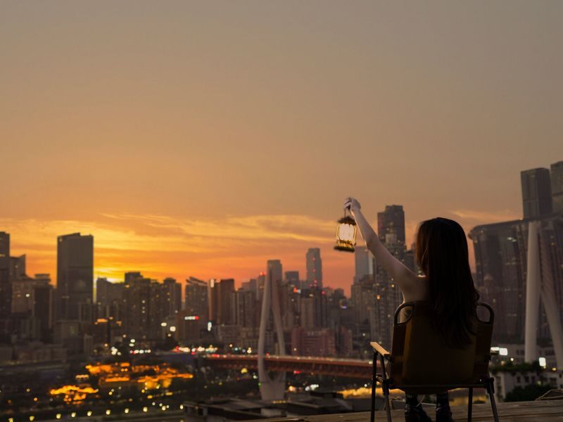 Chongqing Manhattan Rooftop | Tea Stall, BBQ - Finding Manhattan Sky Terrace takes planning