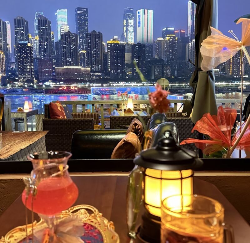Chongqing Nanbinli Southbank Club - A quick look at Southbank Club