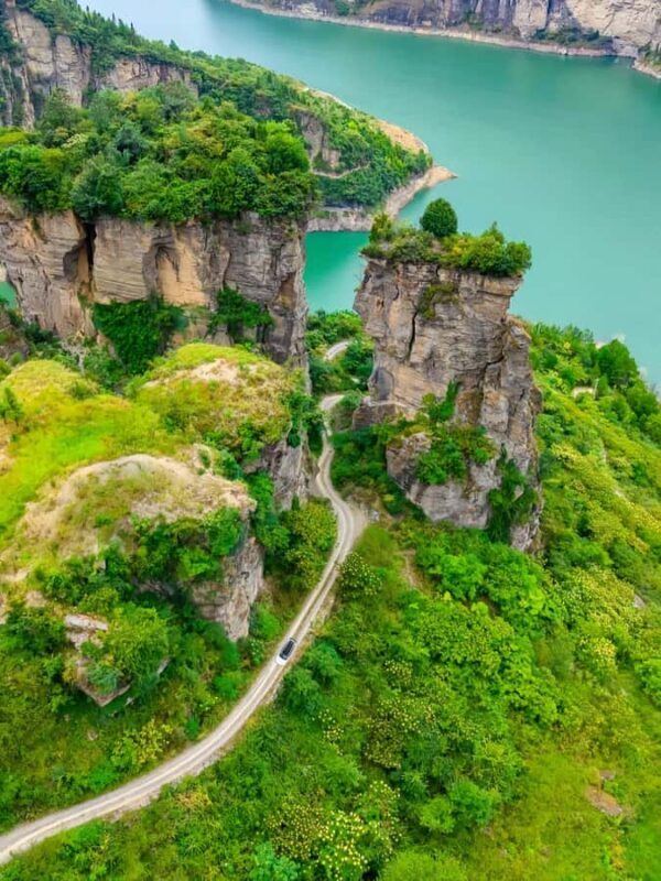 Chongqing Nanchuan 178 Loop: Lakes, Falls & Mountain Views - Toudu Town: A Slice of Rural Life