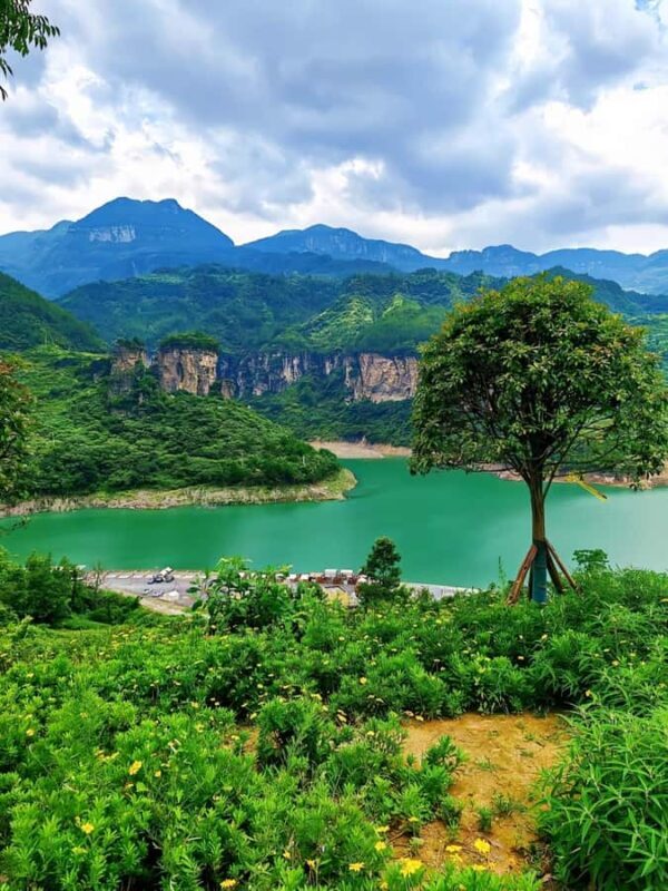 Chongqing Nanchuan 178 Loop: Lakes, Falls & Mountain Views - Who Should Consider This Tour?