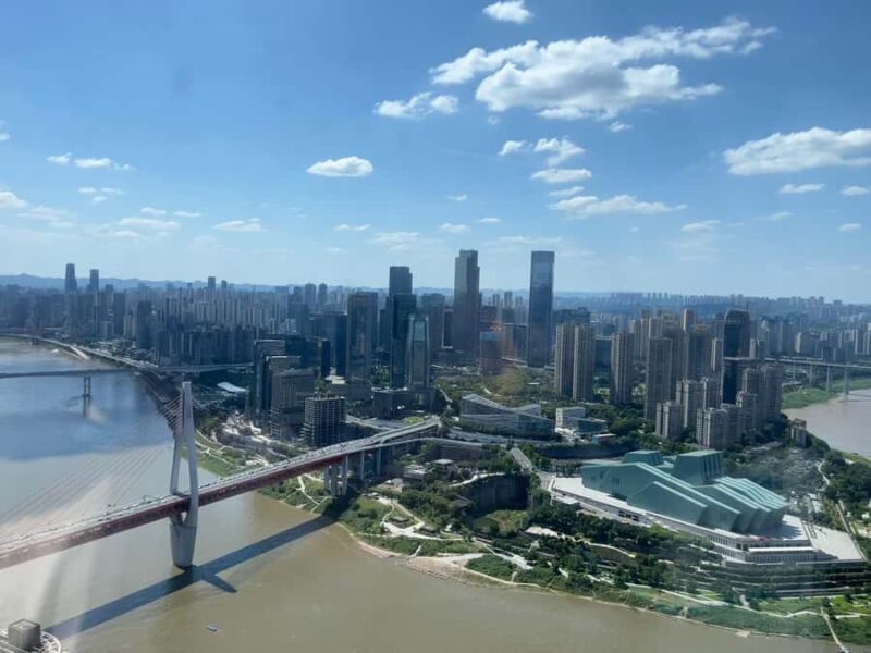 Chongqing: Sky-High Afternoon Tea Experience - Setting and Atmosphere: An Elevated Escape in Chongqing