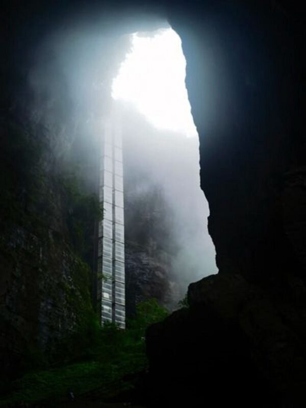 Chongqing Three Natural Bridges & Longshui Gorge Small Group Day Tour - Two natural attractions, one full-day outing