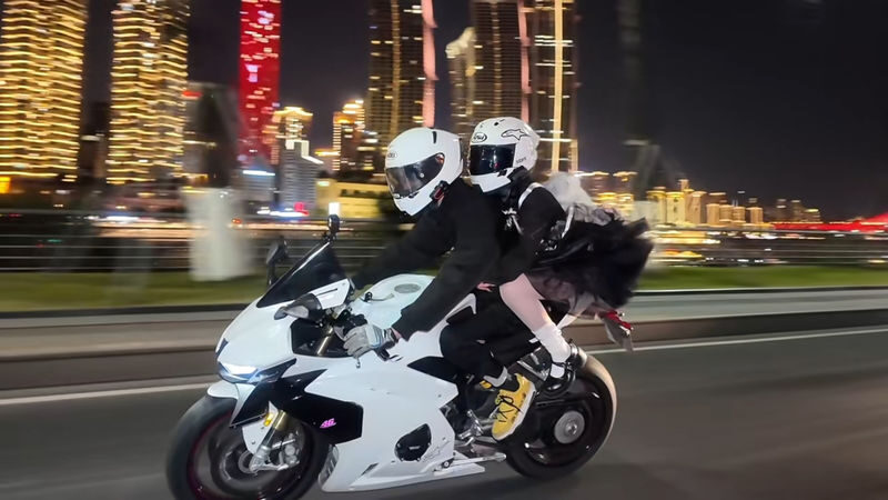 Chongqing Trendding Motorbike Video Shooting Experience - Getting there and choosing a session