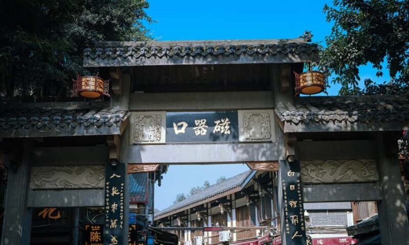 Chongqing Two Rivers Night Tour + Ciqikou Play Tour - Good To Know