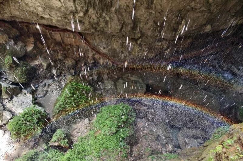 Chongqing: Underwater Museum, 816 Cave & Wuling Gorge - Good To Know