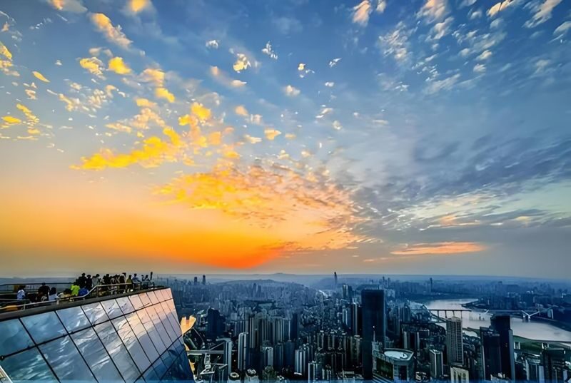 Chongqing WFC Panoramic Fun - Key points before you book