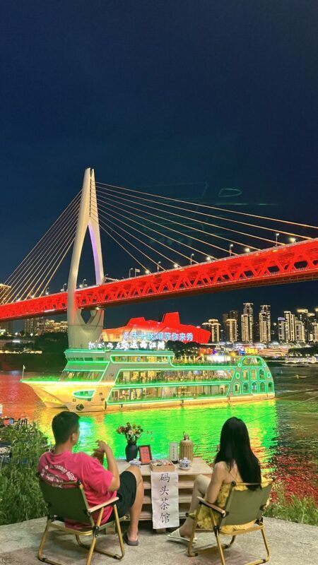 Chongqing Wharf Teahouse (Hongyadong Branch) & a great place to drink tea and enjoy the view - Daylight and night offer different reasons to sit down