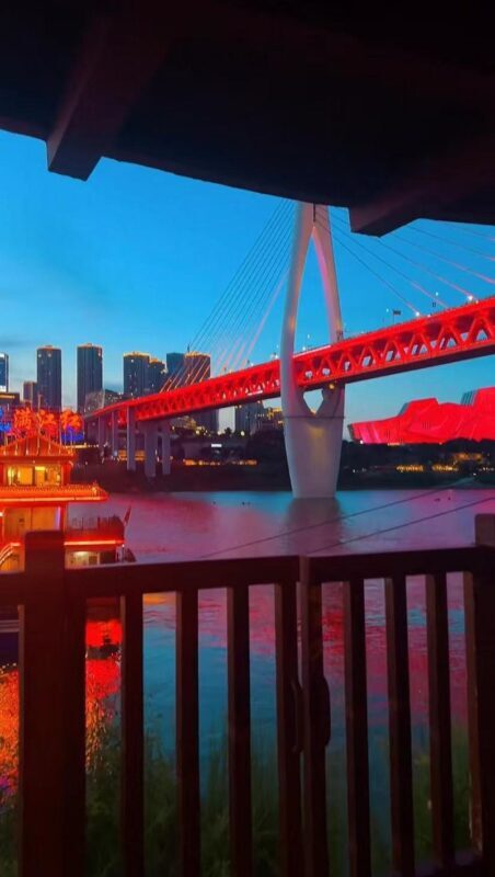 Chongqing Wharf Teahouse (Hongyadong Branch) & a great place to drink tea and enjoy the view - Price and practical planning