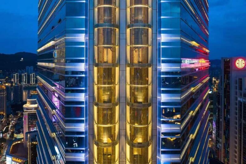 Chongqing: World Trade Center & Sujiaba Overpass Day Tour - Views from South Bank Road and the Clock Tower