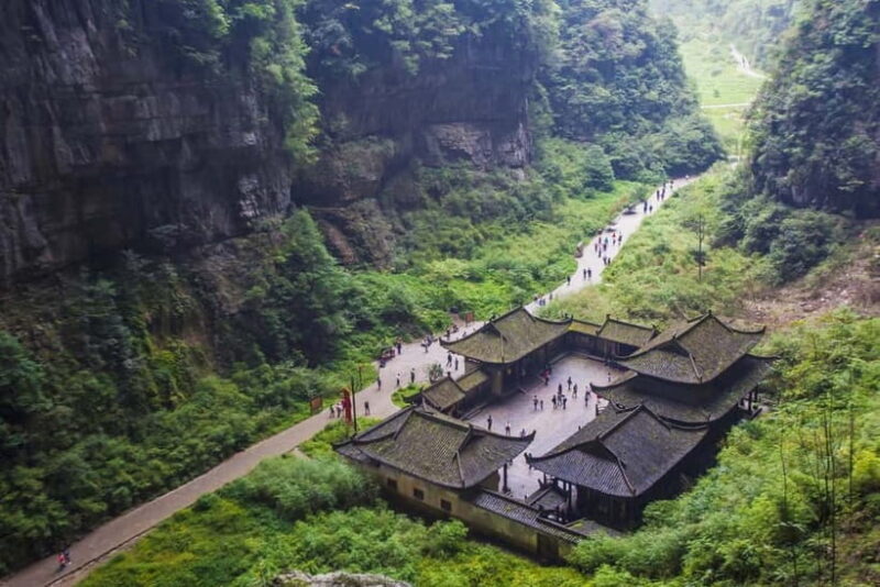 Chongqing: Wulong 2 Spots All-inclusive Luxury Private Trip - Practical Details & Tips