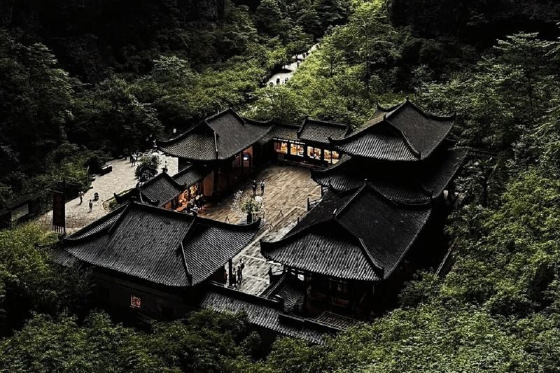 Chongqing Wulong 5-day, 4-night semi-independent tour for a refined group of 8 people - Who this small-group tour suits