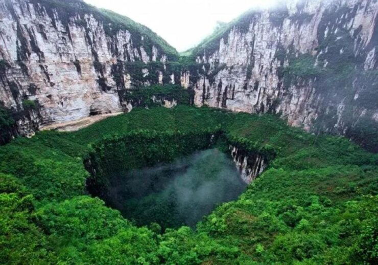 Chongqing: Wulong Exploration Tour - Tour Provider and Location