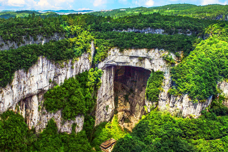 Chongqing Wulong +Fairy Mountain+Longshui Gorge Day Tour - Who should book this Wulong tour?