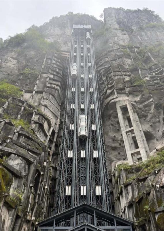 Chongqing: Wulong Karst Wonders & Hongya Cave Day Trip - Exploring Wulong’s Natural Marvels