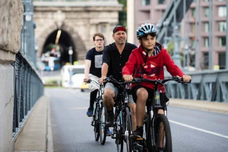 Choose a bicycle and make your own tour in Budapest-24 hrs - Final Thoughts